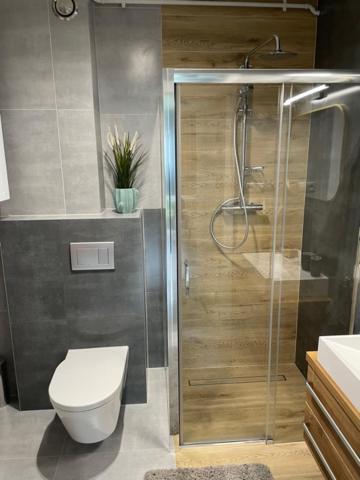 Green Apartment Baltic Residence โปเบียโรโว ภายนอก รูปภาพ